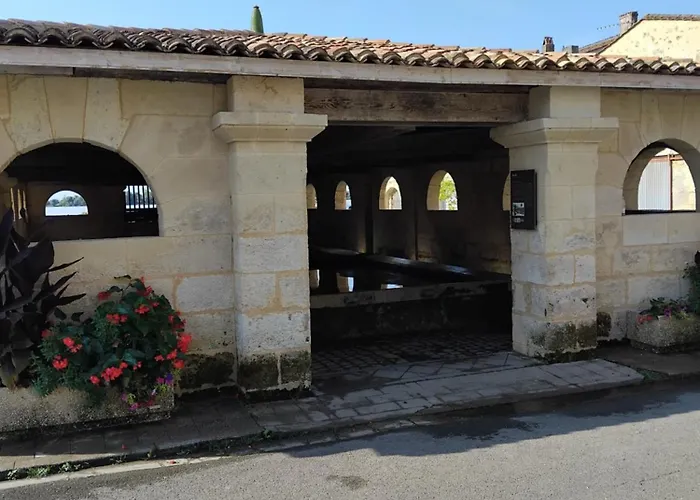 De Marees En Marais Bed & Breakfast